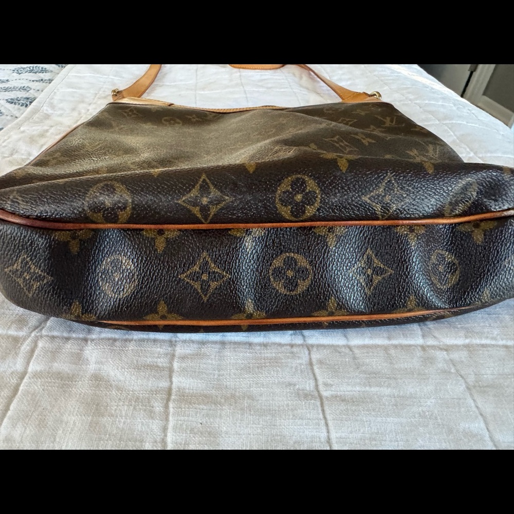 Louis Vuitton vintage crossbody bag